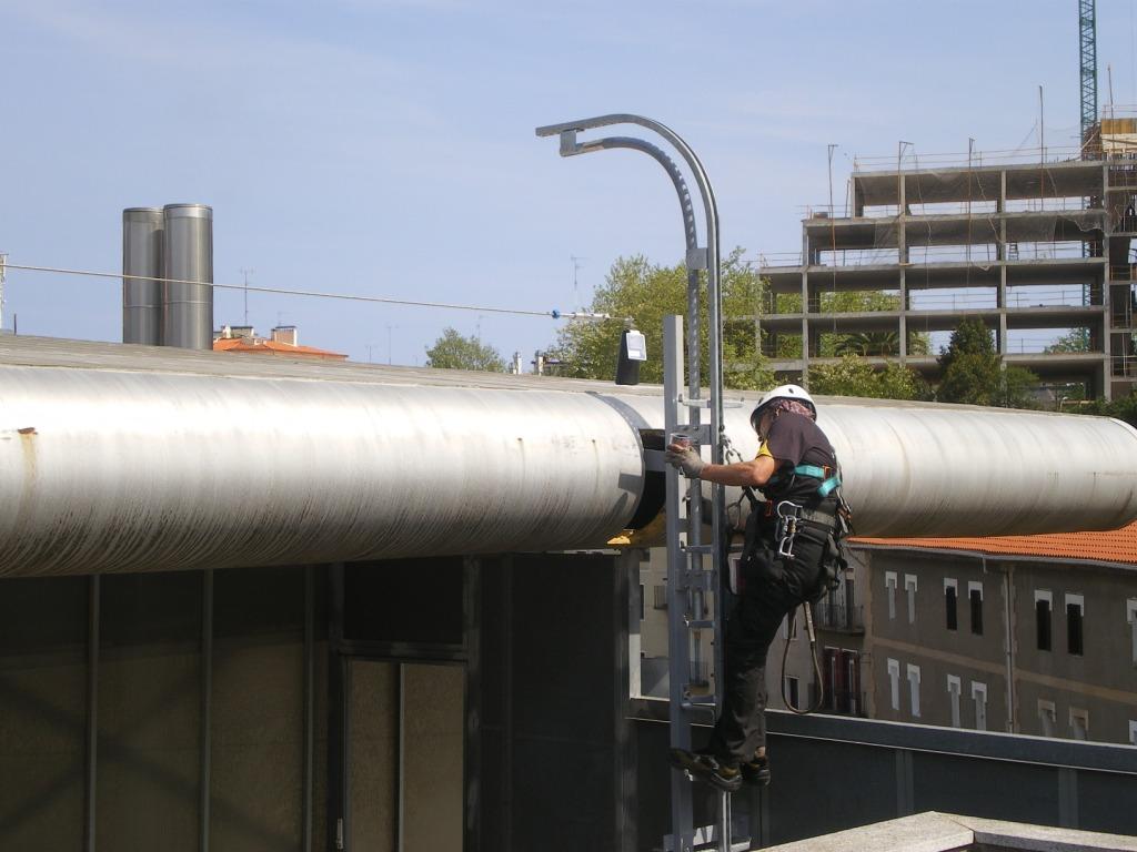 FORMACION TRABAJOS EN ALTURA 31 DE MAYO Curso teoríco-práctico de Trabajos en altura